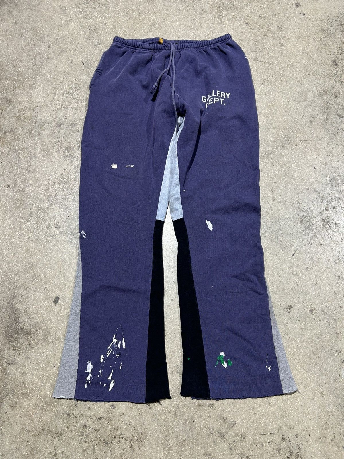 Gallery Dept. Gallery Dept Flare Sweatpant Size US 38 / EU 54 - 1 Thumbnail