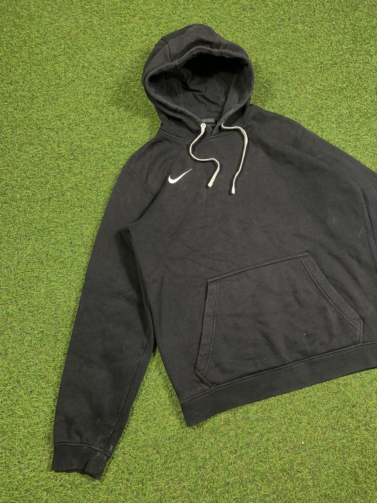 Nike Vintage Y2K Nike hoodie sun faded streetwear style size S Size US S / EU 44-46 / 1 - 2 Thumbnail