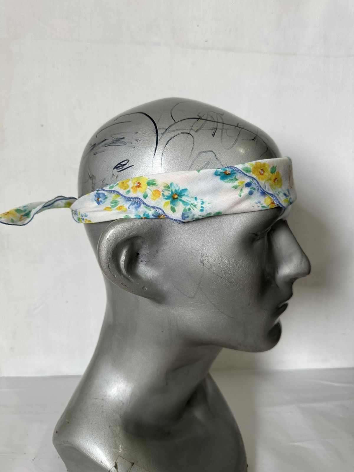 Kenzo × Vintage Vintage Kenzo Handkerchief/ Neckerchief/ Bandana Size ONE SIZE - 2 Thumbnail