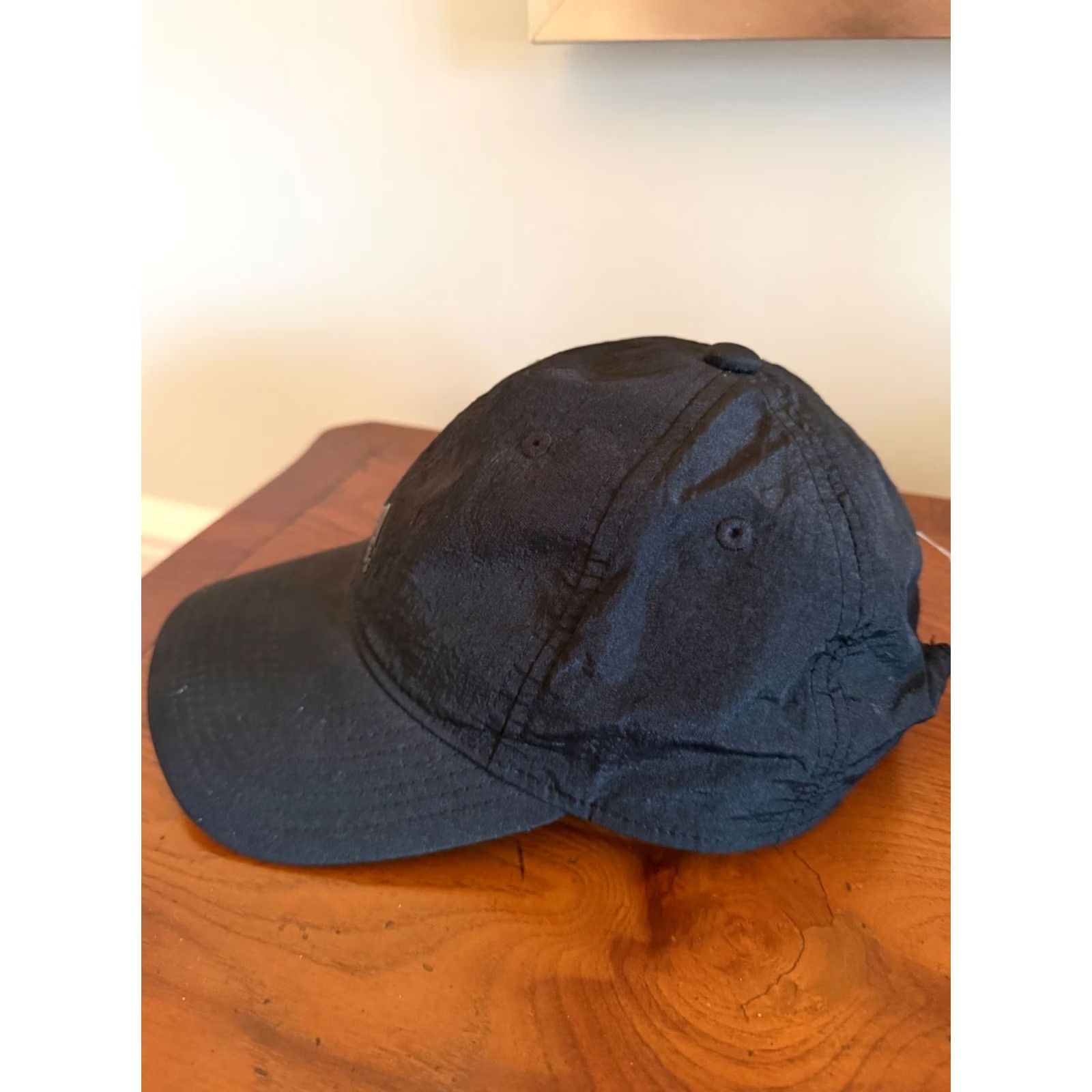 Adidas VINTAGE Adidas Nylon Windbreaker Hat Buckleback Cap Mens One Size Black EUC Outdoor Baseball Cap Size US M / EU 48-50 / 2 - 2 Thumbnail