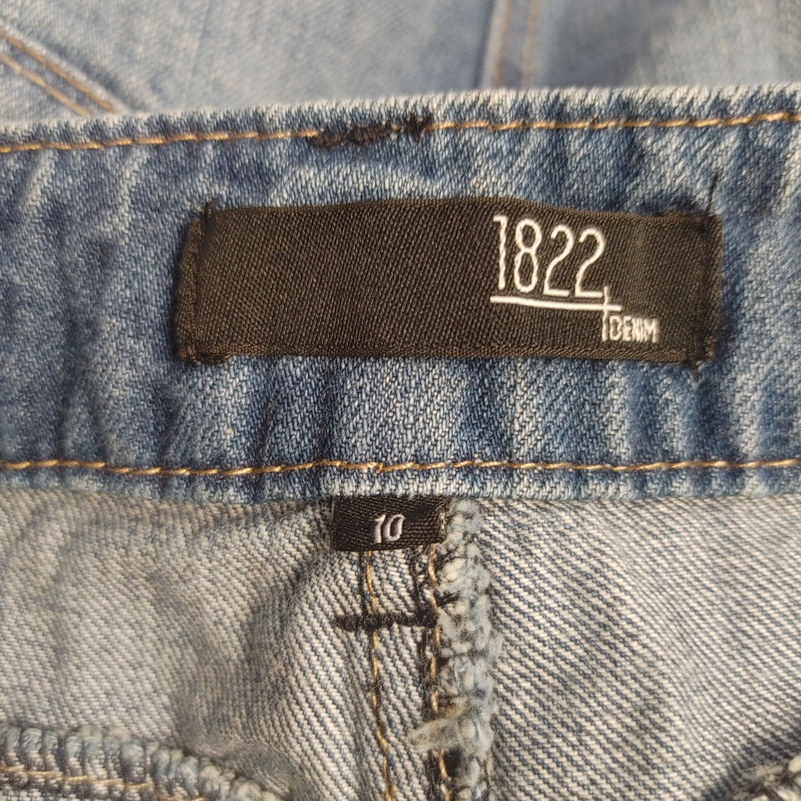 Other 1822 Denim Women's 10 Light Washed Blue Jean Mini Skirt Size 32" / US 10 / IT 46 - 3 Thumbnail