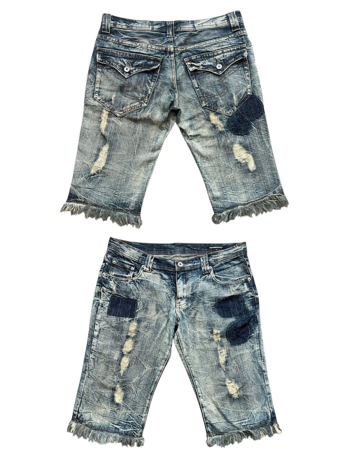 Semantic Design Distressed Faded Gothic Short Denim Jeans 35