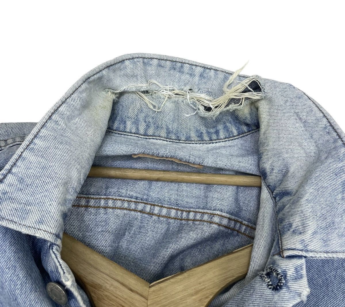 Levi's × Vintage Vintage Distressed Levis Orange Tab Trucker Jacket Size US L / EU 52-54 / 3 - 6 Thumbnail