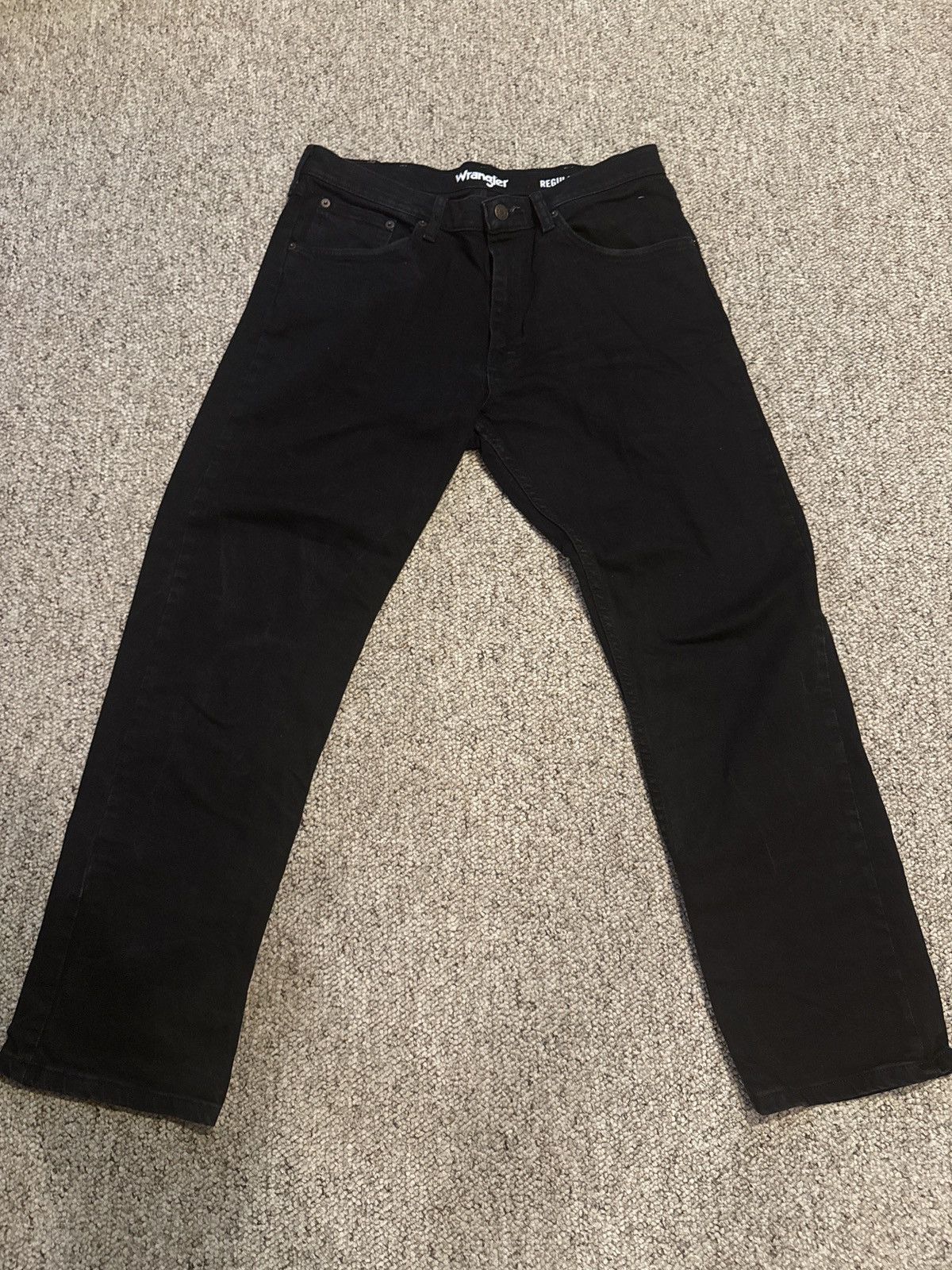 Wrangler Wrangler Regular Straight - Black Size US 34 / EU 50 - 1 Thumbnail