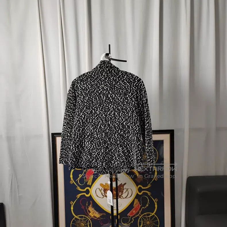 Chanel Chanel Cruise ship series black and white mixed colour sta Size XXS / US 00 / IT 34 - 2 Thumbnail