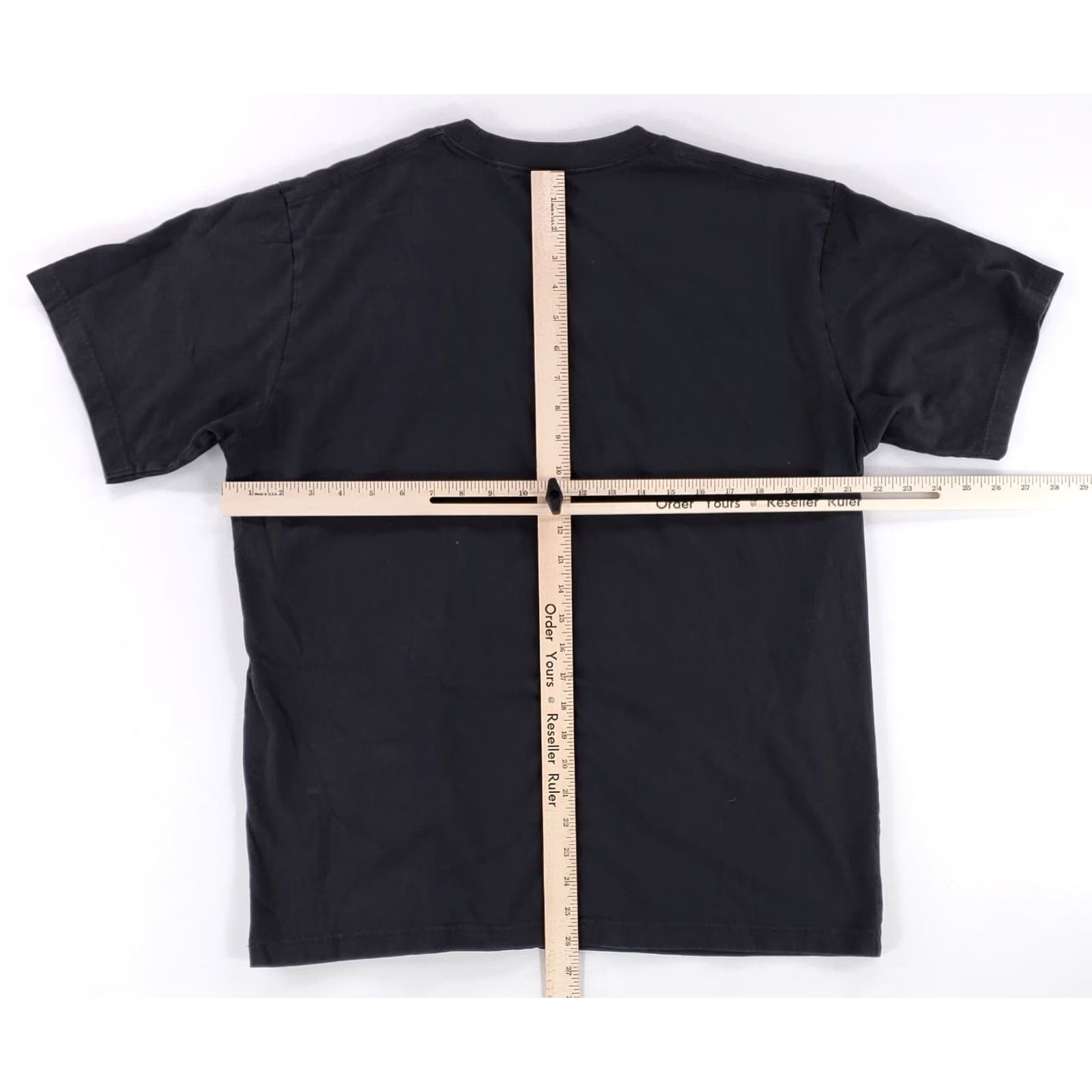 Uniqlo VINTAGE Uniqlo Archive Jean Michel Basquiat T Shirt Short Sleeve Black Mens L Size US L / EU 52-54 / 3 - 6 Thumbnail