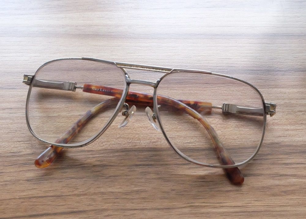 Guy Laroche Vintage Guy Laroche Glasses Made in Japan Size ONE SIZE - 1 Thumbnail