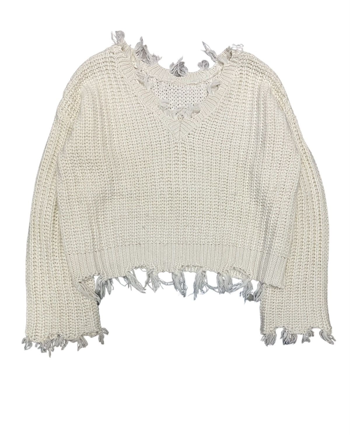 Sense Of Place Japan distresses fringe cable knit