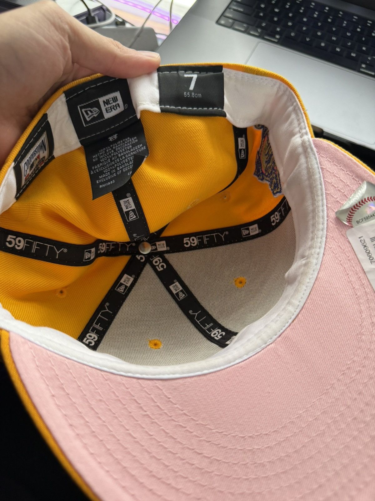 New Era New York Yankees New Era Fitted Size 7 (PINK UV) YELLOW Size ONE SIZE - 5 Thumbnail