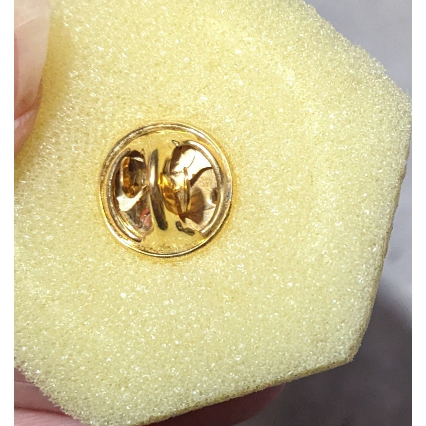 Other Minimalist Silver And Gold Tone Elephant Lapel Pin Size ONE SIZE - 9 Thumbnail