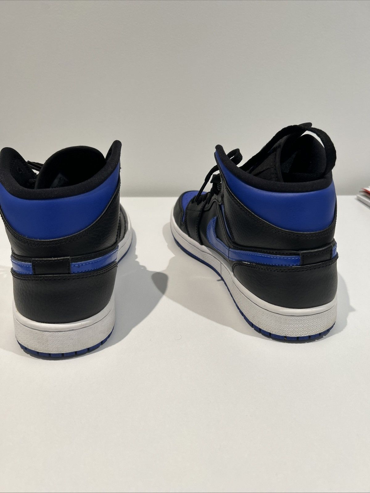 Jordan Brand Air Jordan 1 Mid Black Hyper Royal White Size US 9 / EU 42 - 5 Thumbnail