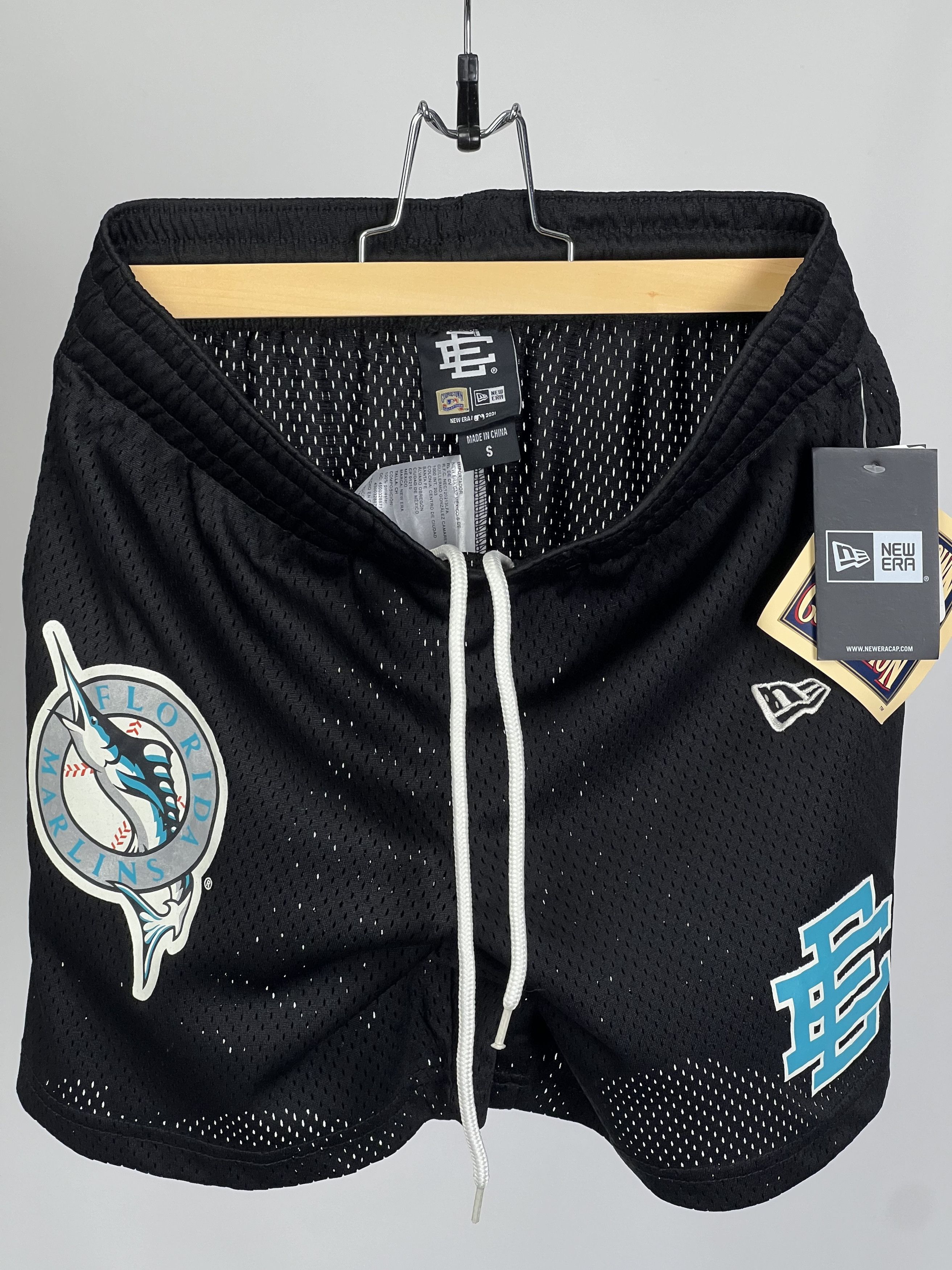 Eric Emanuel × New Era Brand New EE Florida Marlins Basic Short Size S Size US 30 / EU 46 - 5 Thumbnail