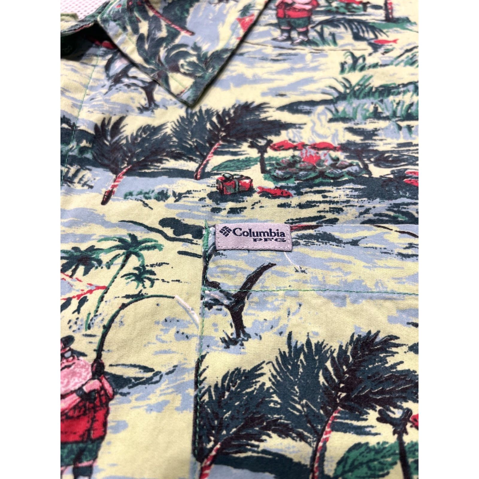 Vintage Columbia Shirt Mens 2XL Short Sleeve Marlin PFG Camp Santa Palms Button-Up Christmas Holiday Pattern Size US XXL / EU 58 / 5 - 6 Thumbnail