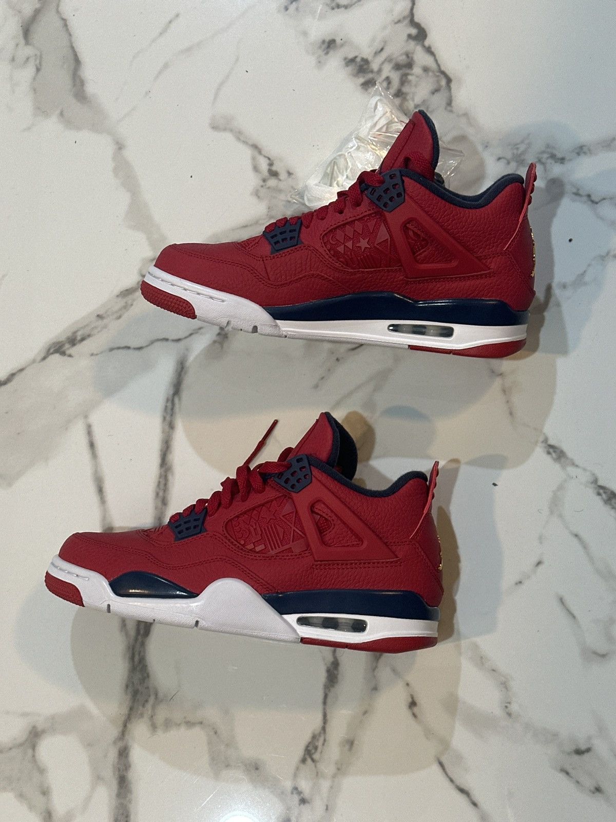 Jordan Brand × Nike Jordan 4 Fiba Size US 8 / EU 41 - 1 Thumbnail