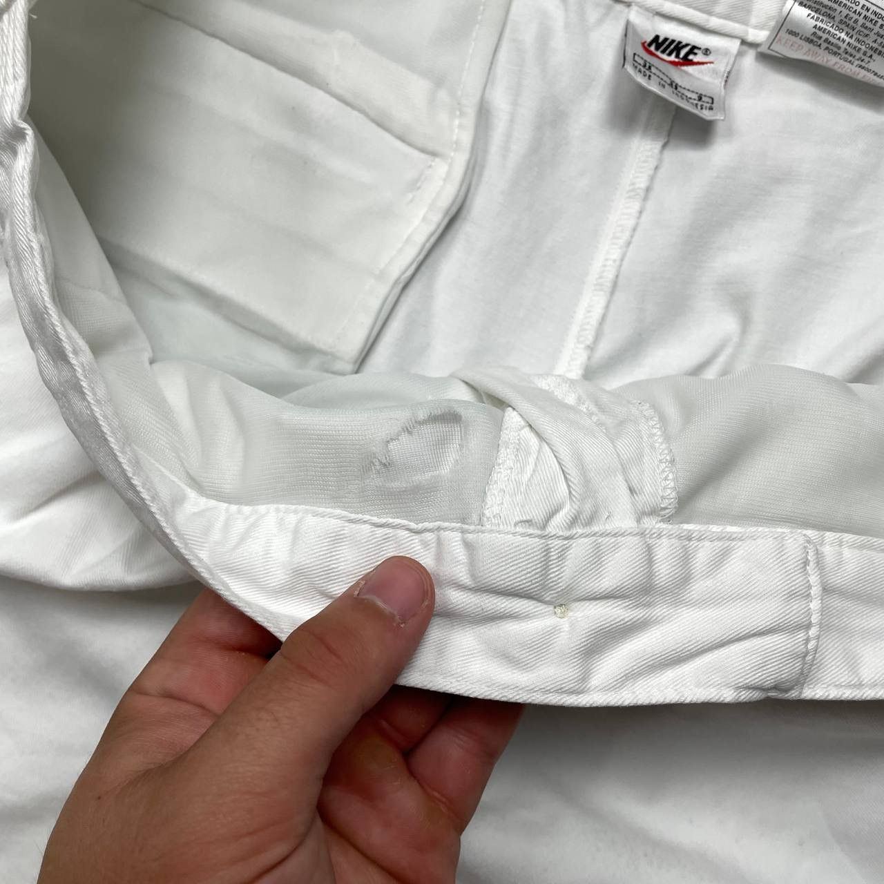 Vintage Vintage 90s Nike Court Tennis Cotton Shorts White Size 36 Size US 36 / EU 52 - 13 Thumbnail