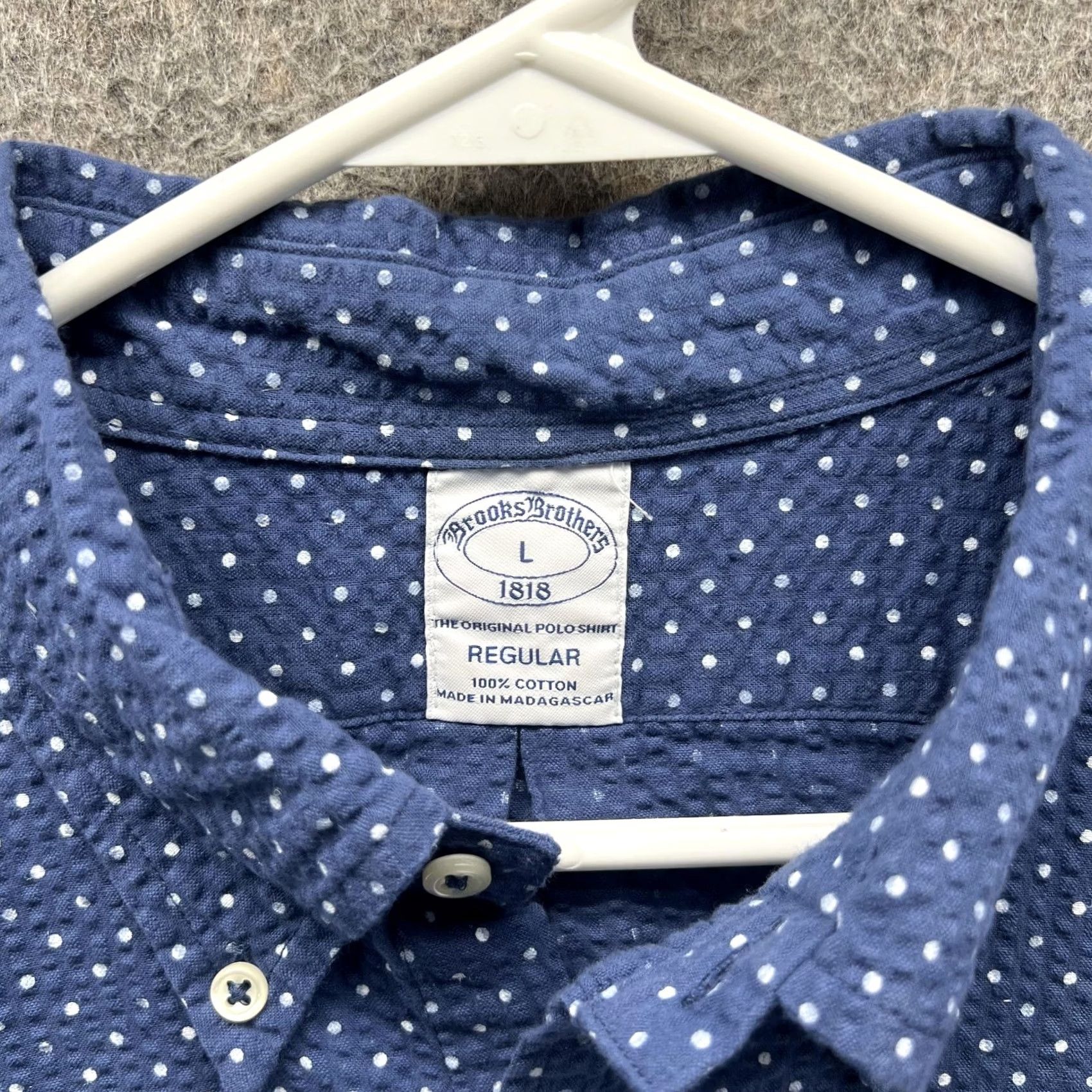 Brooks Brothers Brooks Brothers Shirt Mens L Blue Polka Dot Short Sleeve Button Front Casual Size US L / EU 52-54 / 3 - 2 Thumbnail