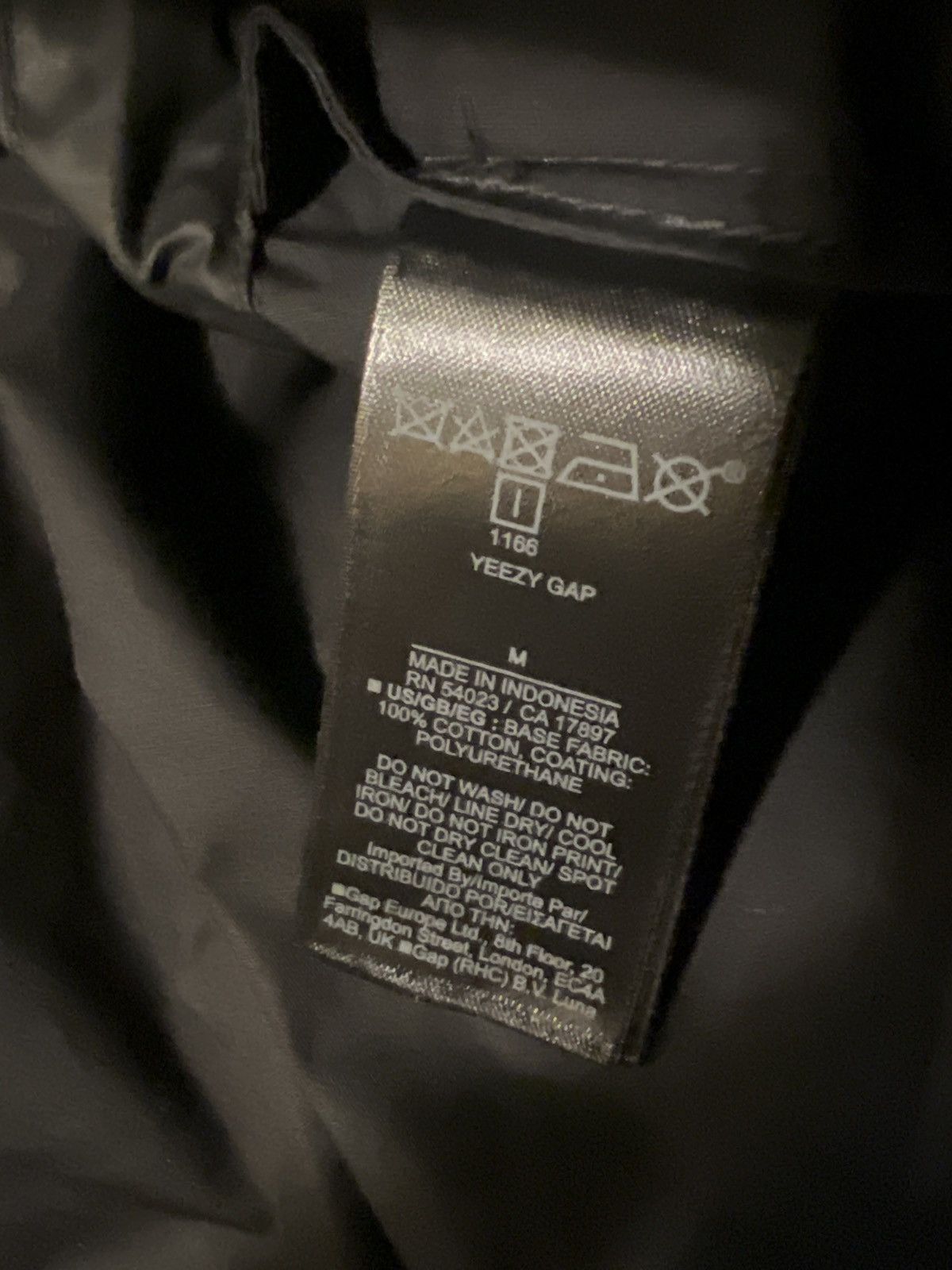 Balenciaga × Gap × Kanye West Yeezy Gap Coated Cotton Hooded Coveralls Size US M / EU 48-50 / 2 - 10 Thumbnail