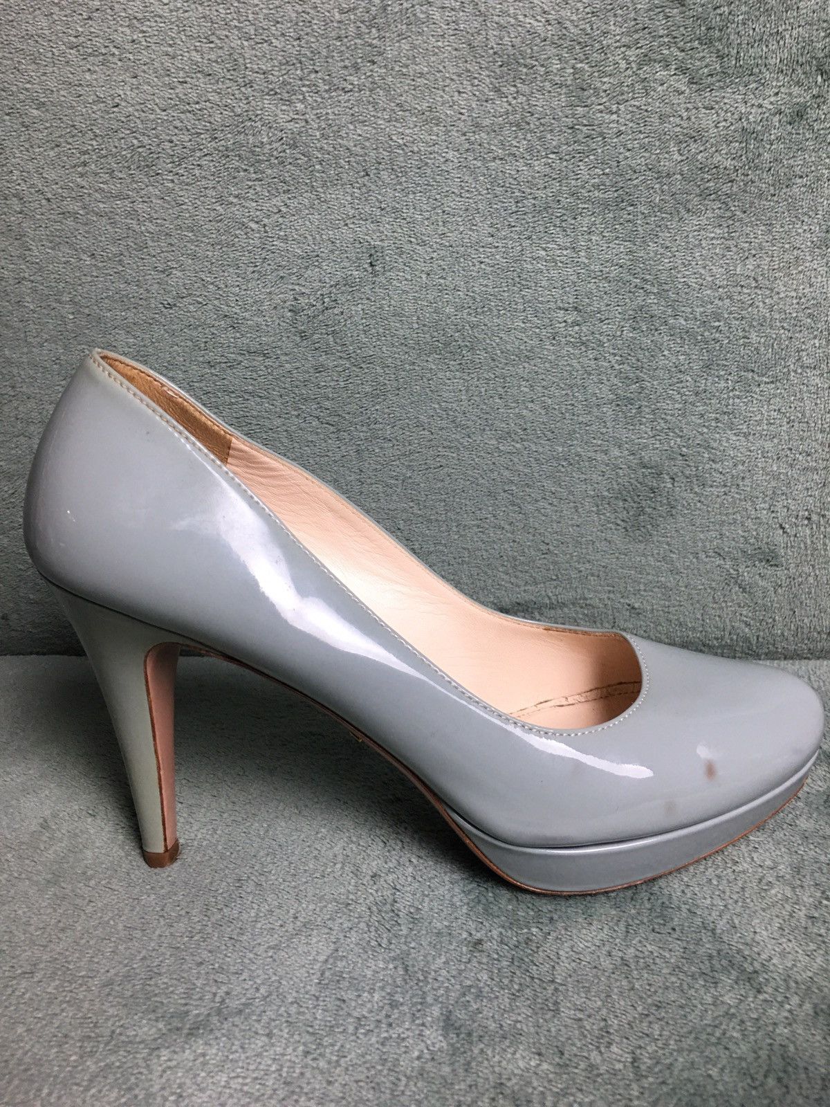 Prada PRADA Grey Patent Leather Heels Pumps EU 38 Size US 8 / IT 38 - 9 Thumbnail
