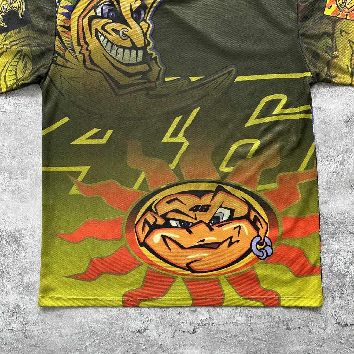 Honda Repsol Honda Valentino Rossi Overprint T-Shirt MotoGP VR46 Size US M / EU 48-50 / 2 - 12 Thumbnail