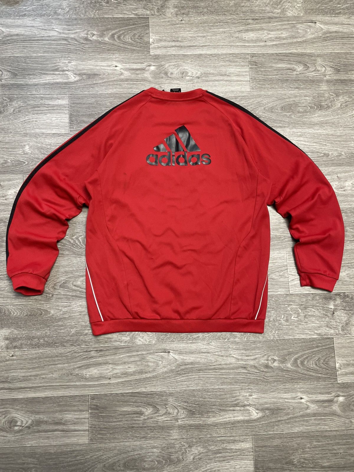 Adidas Vintage Adidas Liverpool 2010/2011 Soccer Jersey Sweatshirt Size US XL / EU 56 / 4 - 15 Thumbnail