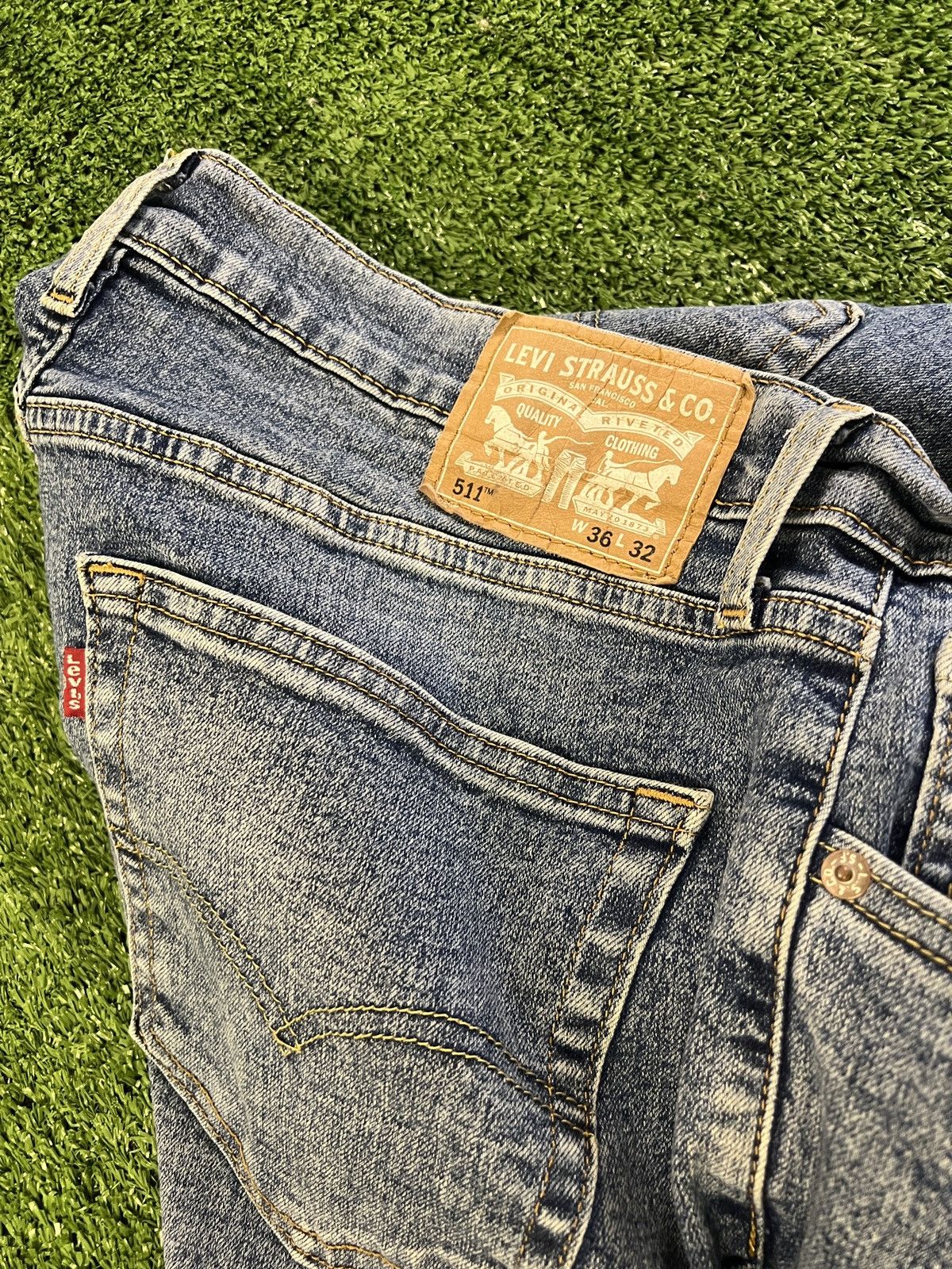 Levi's Levis 511 Slim Fit Jeans Mens 36x32 Medium Wash Size US 36 / EU 52 - 6 Thumbnail