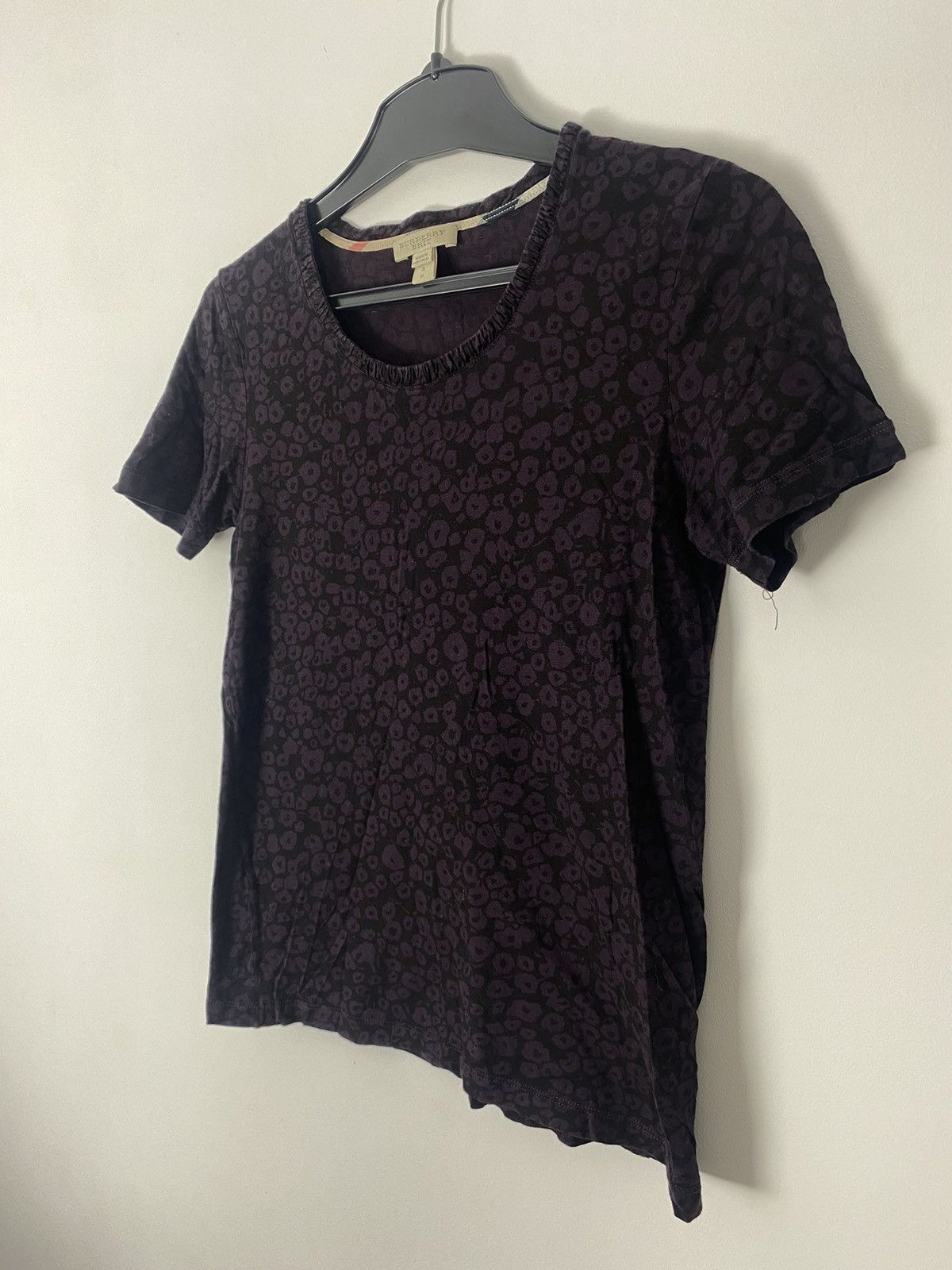 Burberry Burberry Brit Purple Leopard Print S T-Shirt y2k rare Size S / US 4 / IT 40 - 8 Thumbnail