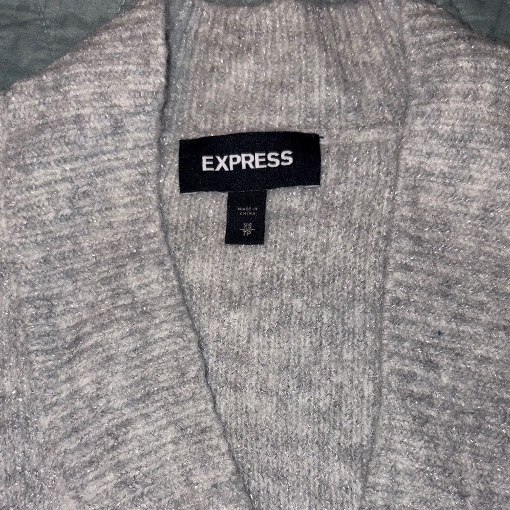 Express Express Silver Oversized V-Neck Sweater | EUC | Sz XS - M Size XS / US 0-2 / IT 36-38 - 6 Thumbnail