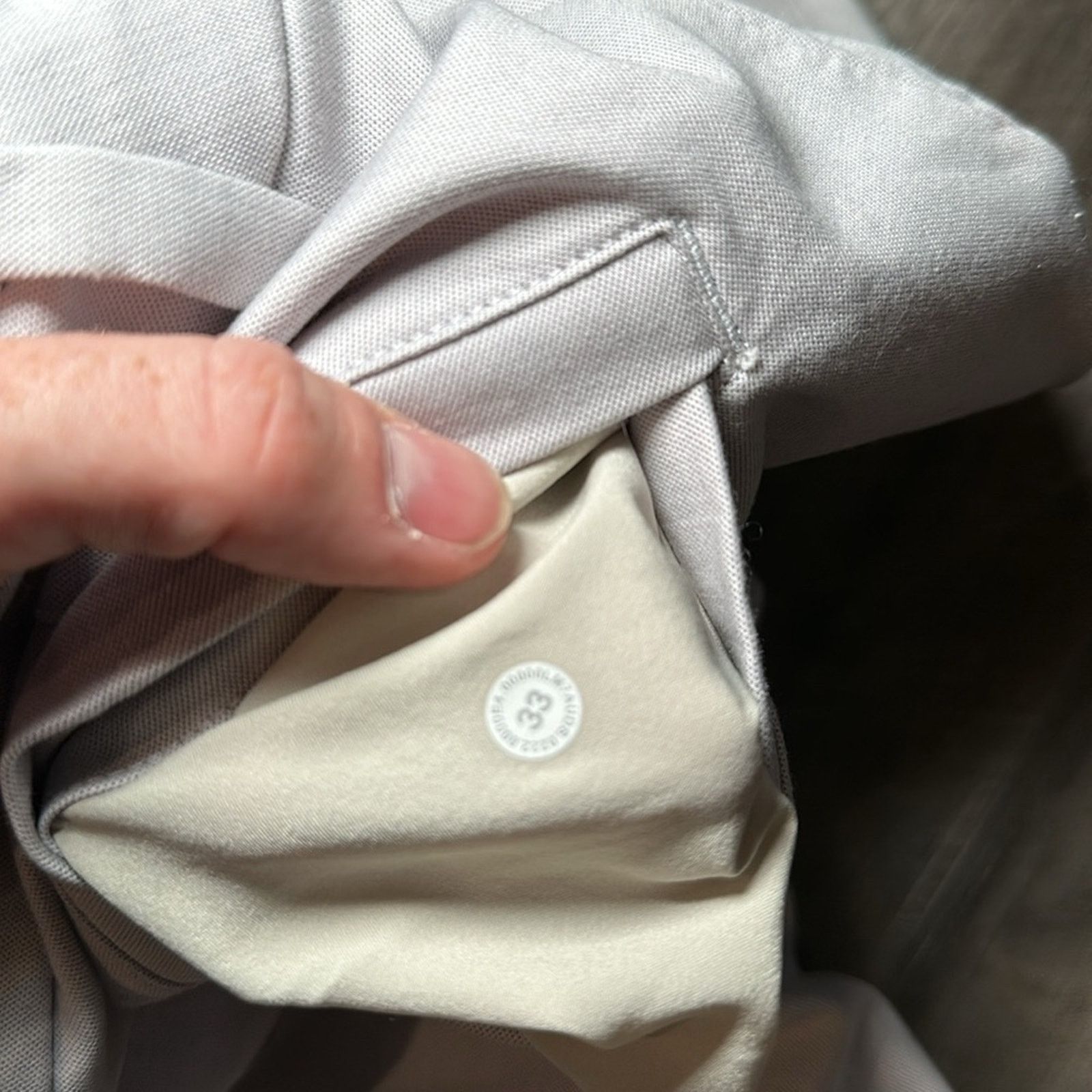 Lululemon Lululemon Commission Classic Shorts - 33 Size US 33 - 7 Thumbnail