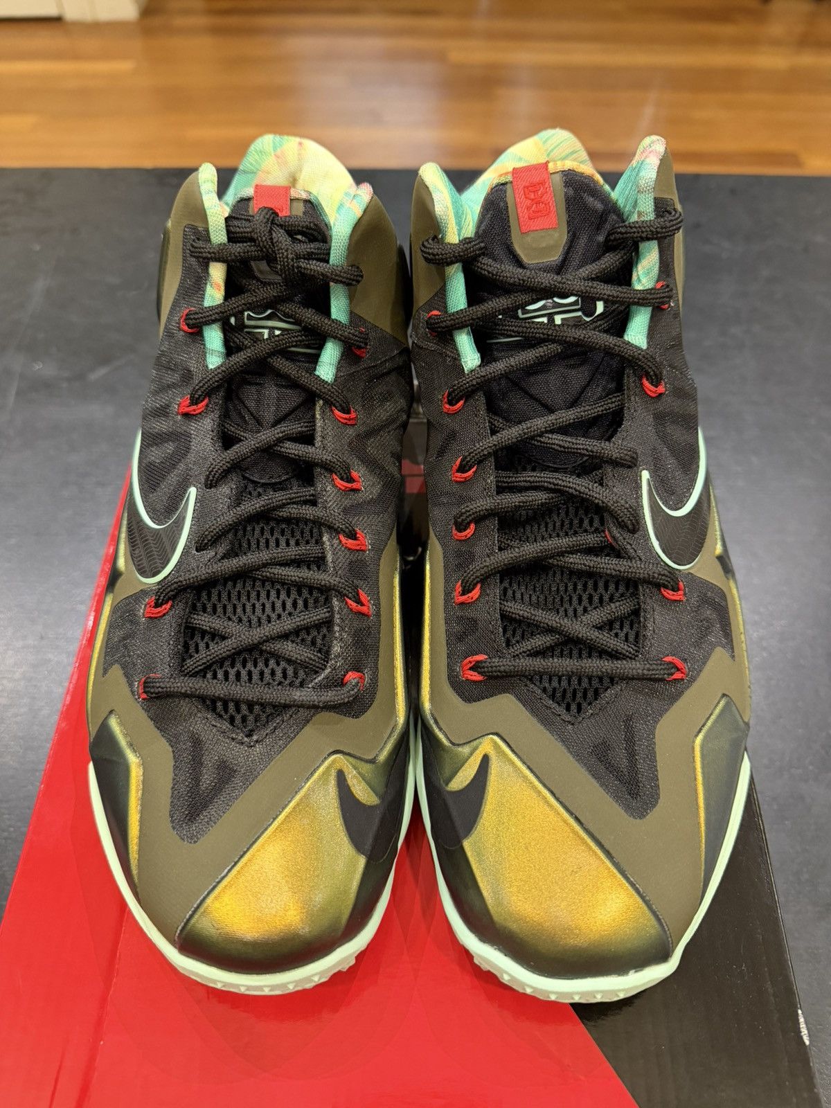 Nike Lebron 11 ‘Kings Pride’ Size US 8 / EU 41 - 4 Thumbnail
