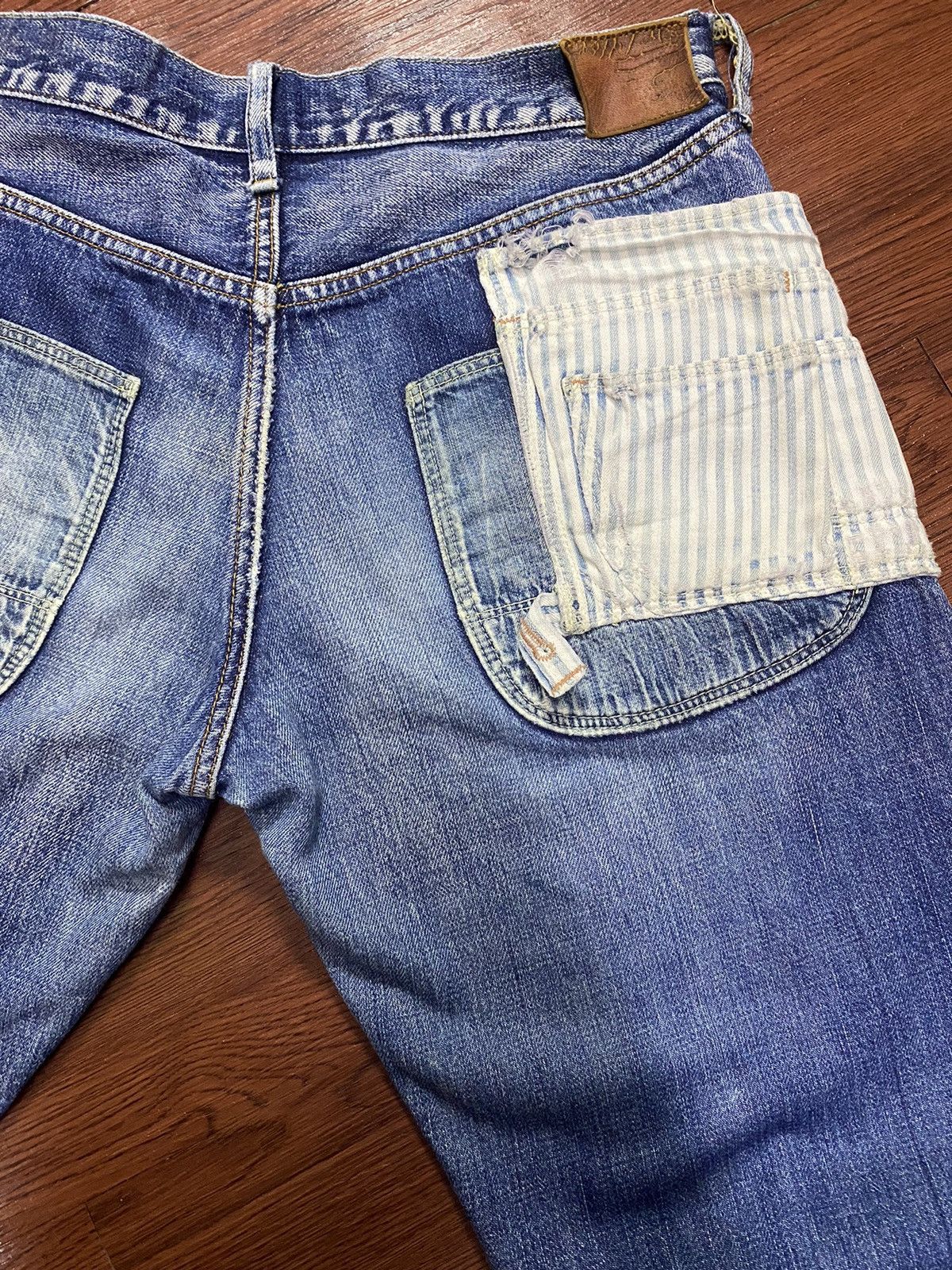 Vintage Vtg Japanese Denim Dungaree Selvedge Faded Wash Loose Jeans Size US 31 - 8 Thumbnail