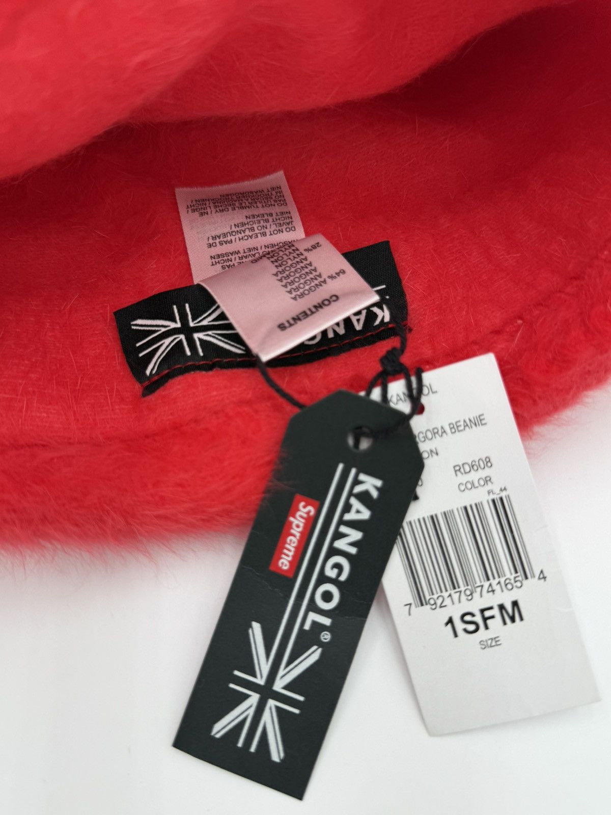 Kangol × Supreme Supreme x Kangol Furgora Beanie ‘red Size ONE SIZE - 2 Thumbnail