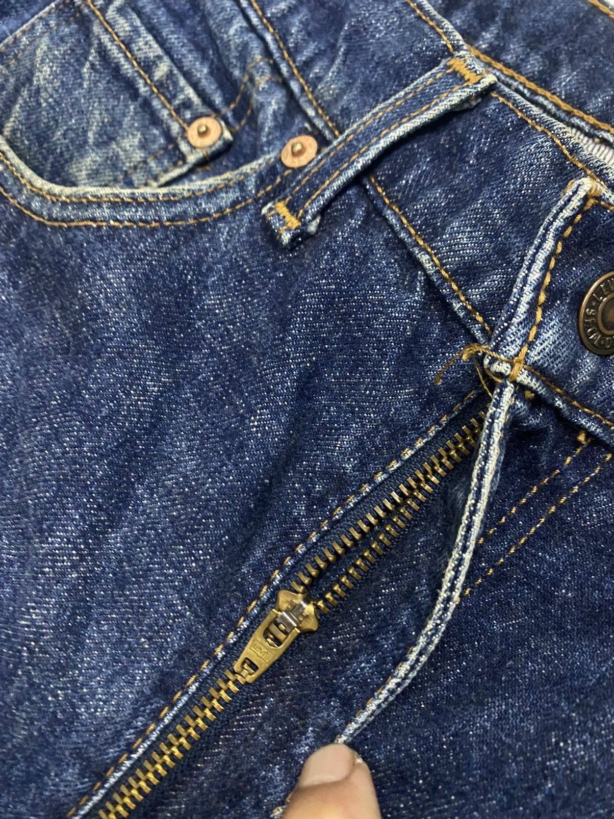 Levi's Vintage Original Levis 509 Straight Cut iconic denim jeans Size US 32 / EU 48 - 5 Thumbnail