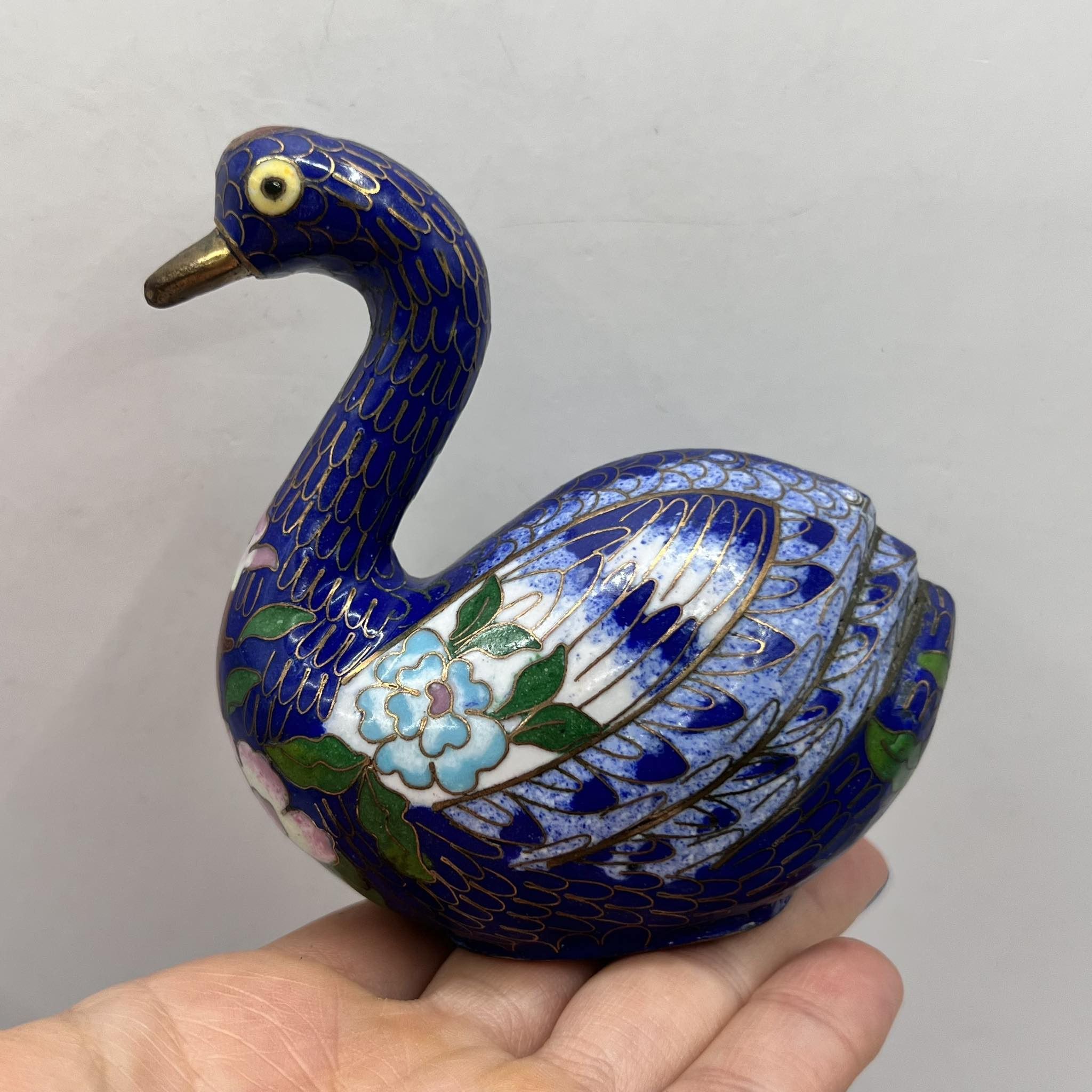 Handmade × Vintage 1970 Vintage Brass Miniature Figure Swan Cloisonne Enamel Size ONE SIZE - 1 Thumbnail