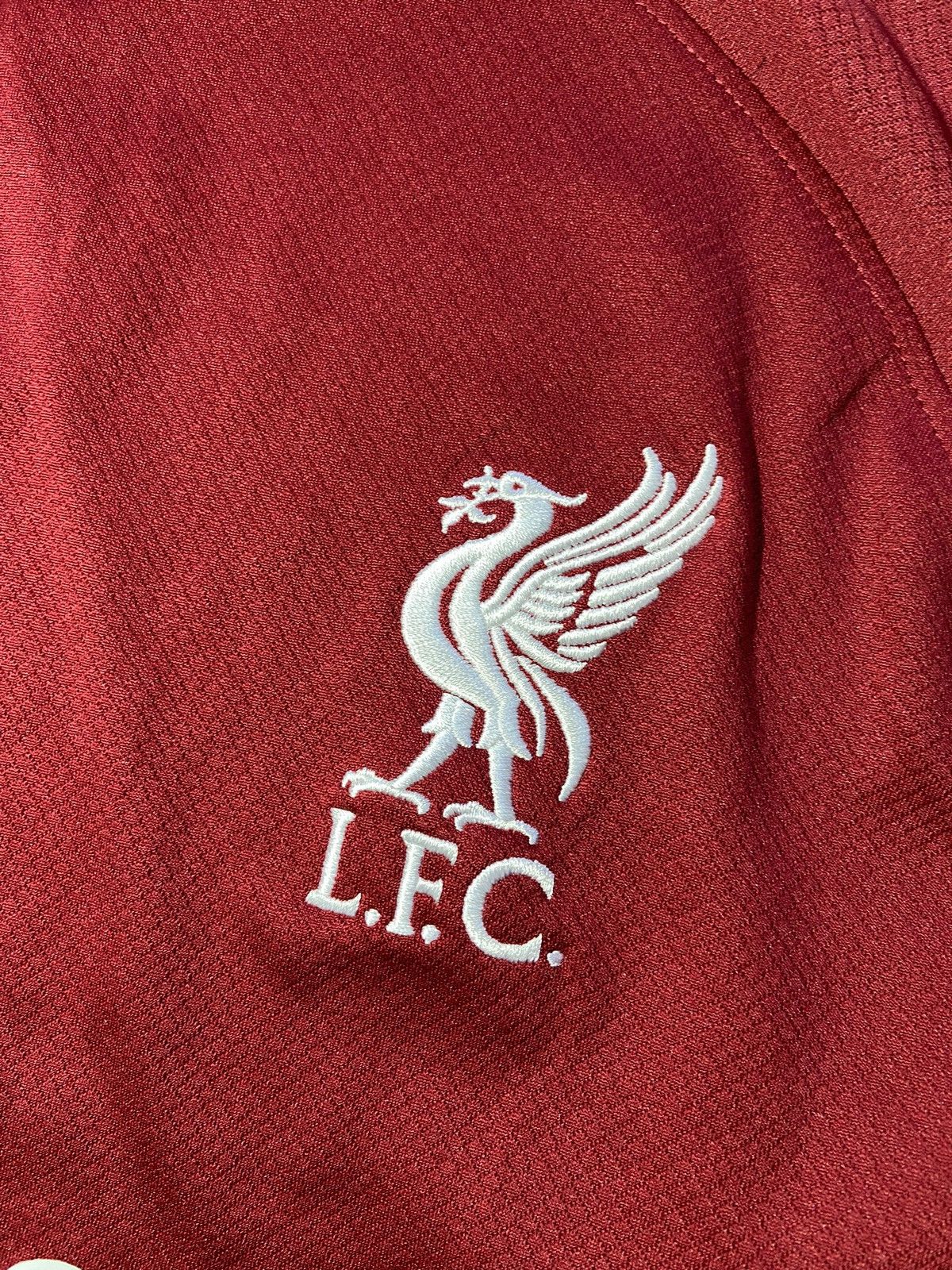 Nike 💥Liverpool 2022 home Jersey Nike football t-shirt‼️ Size US XL / EU 56 / 4 - 4 Thumbnail