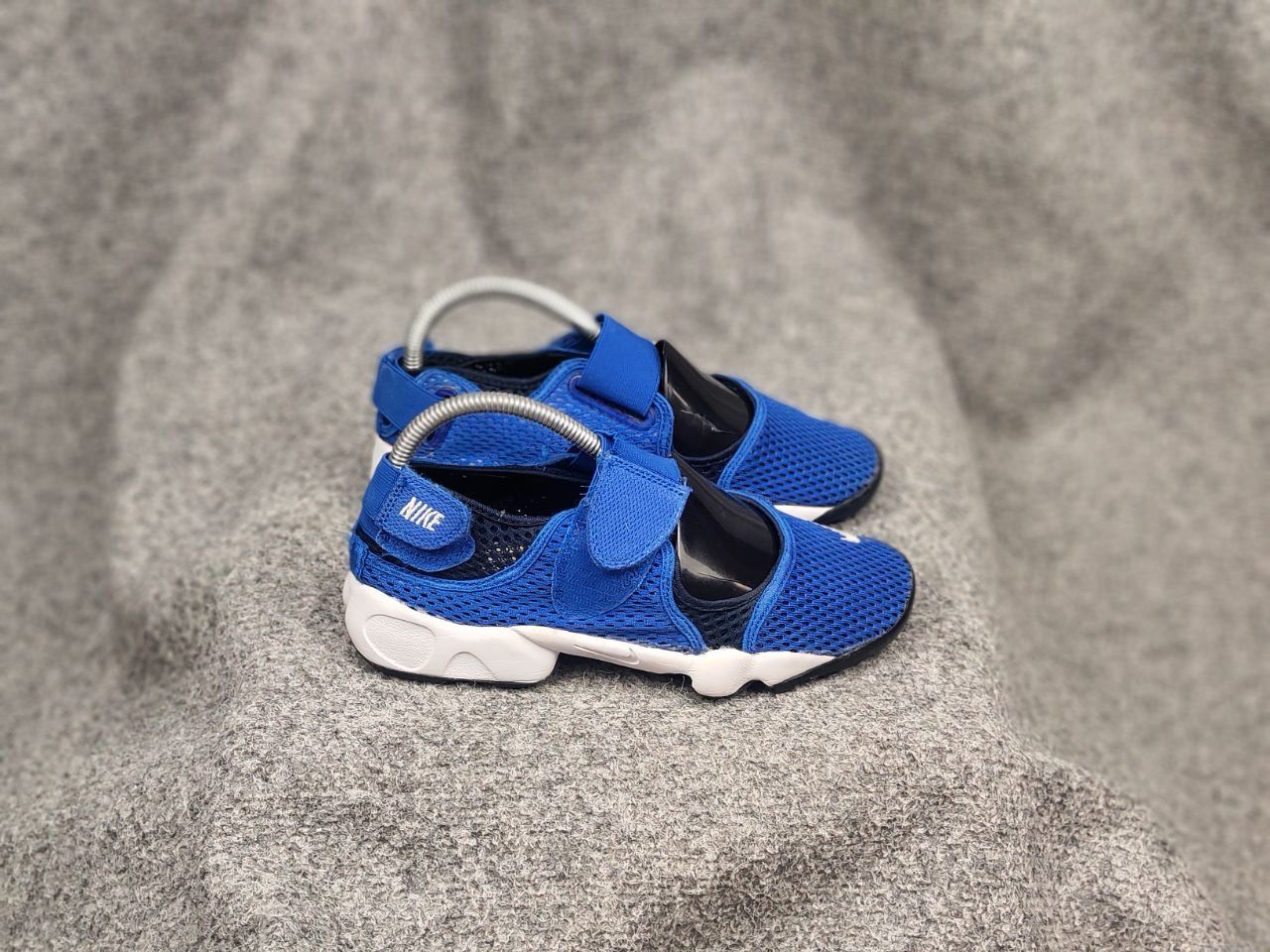 Nike Vintage Nike Air Rift Ninja Swoosh Sneakers Sandals Shoes Size US 7.5 / IT 37.5 - 3 Thumbnail