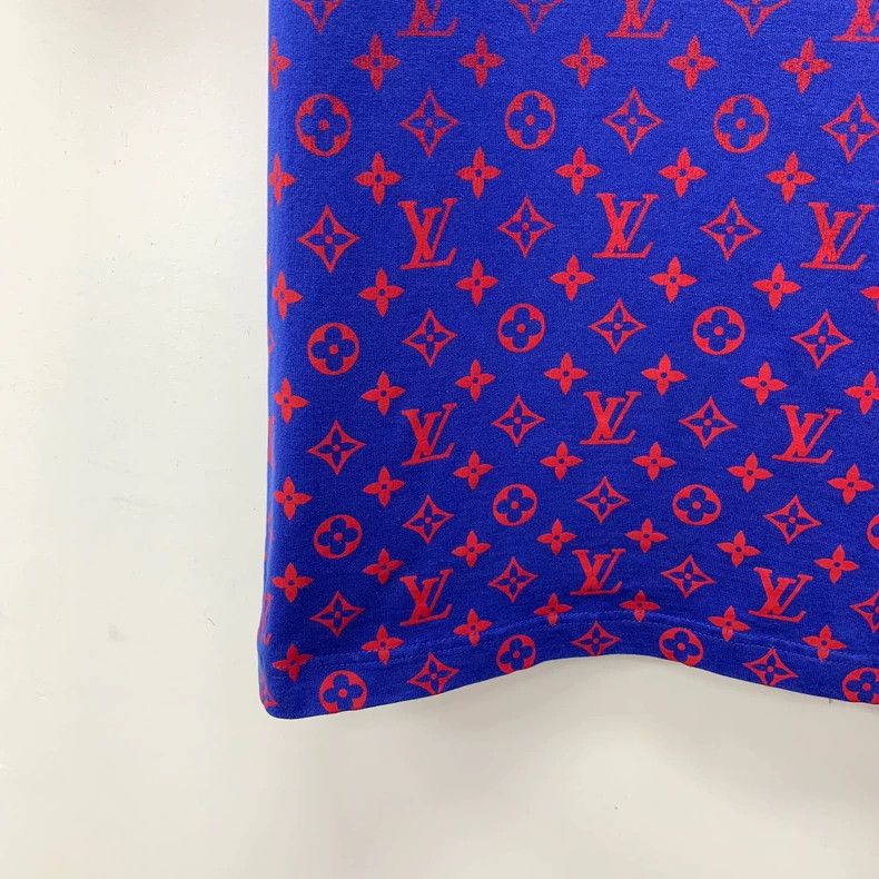 Louis Vuitton Louis Vuitton Dark blue logo cotton crewneck short sleeve Size US XL / EU 56 / 4 - 4 Thumbnail