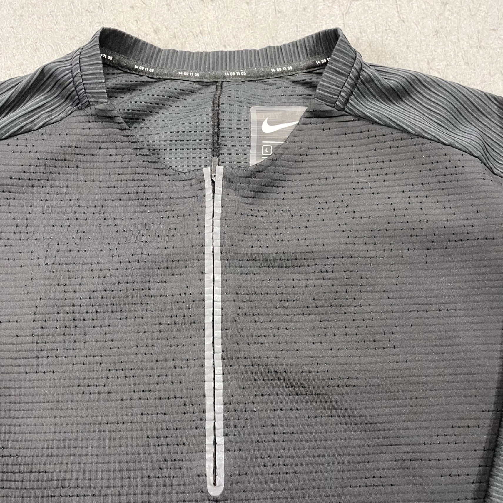 Nike Nike Tech Packet Jacket Mens Large Black Gray 1/4 Zip Reflective Running NSW Size US L / EU 52-54 / 3 - 2 Thumbnail