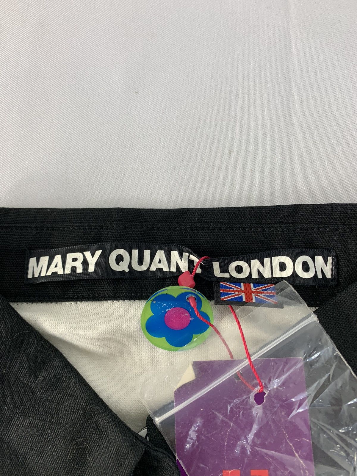 Japanese Brand 90s Mary Quant London Polo Tee Brand Girl Youth Wear Size XS / US 0-2 / IT 36-38 - 6 Thumbnail