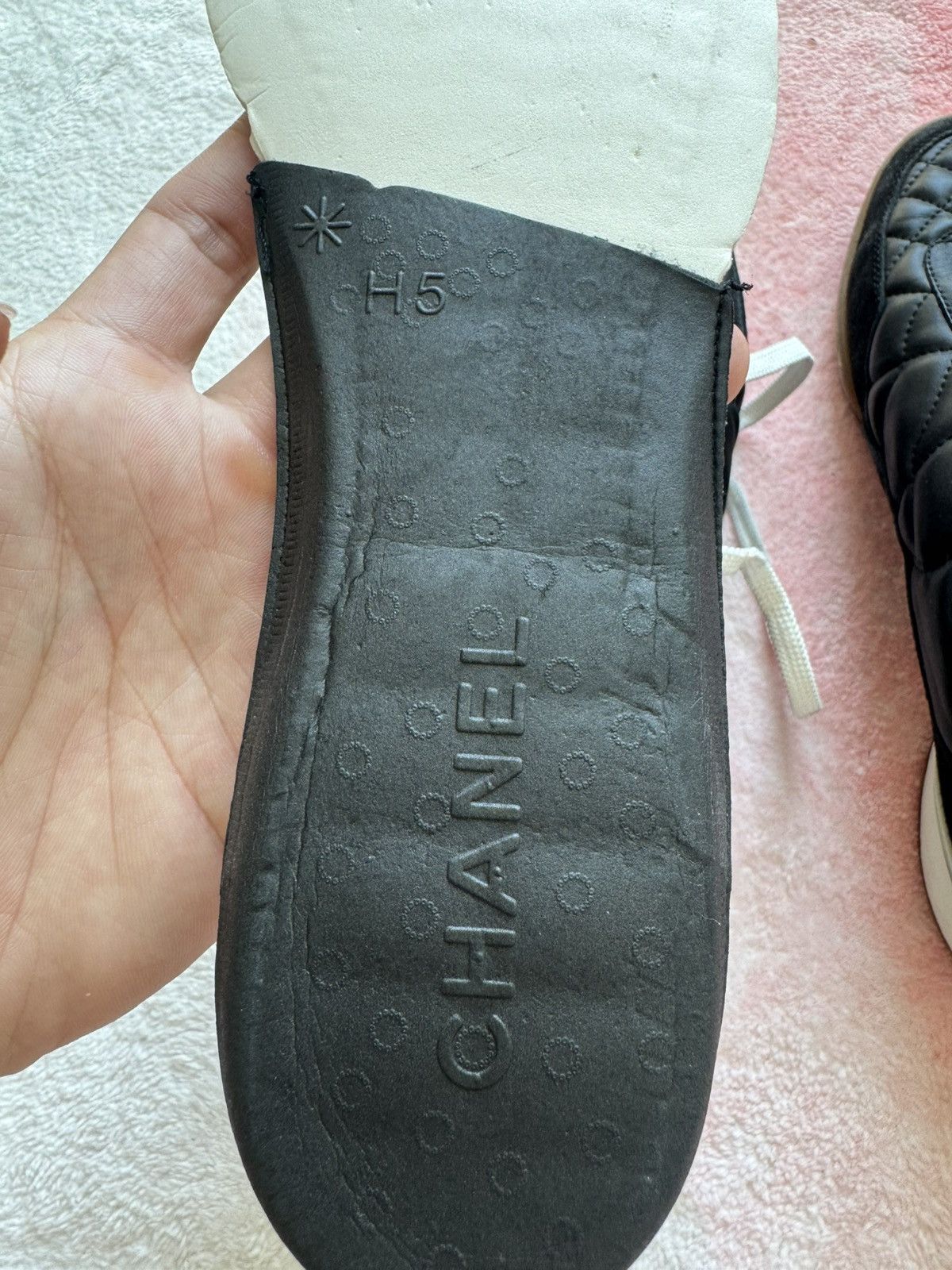 Chanel chanel Leather trainer shoes Size US 11 / EU 44 - 11 Thumbnail
