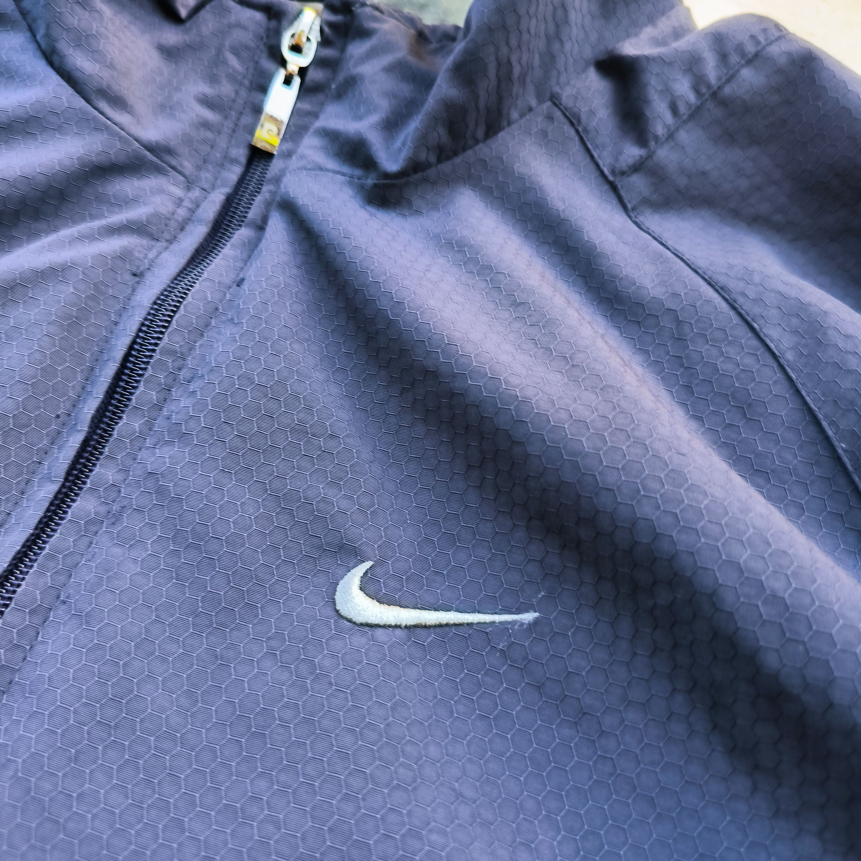 Nike × Vintage Vintage 2000s Nike Scorpion Windbreaker Jacket Size US L / EU 52-54 / 3 - 2 Thumbnail