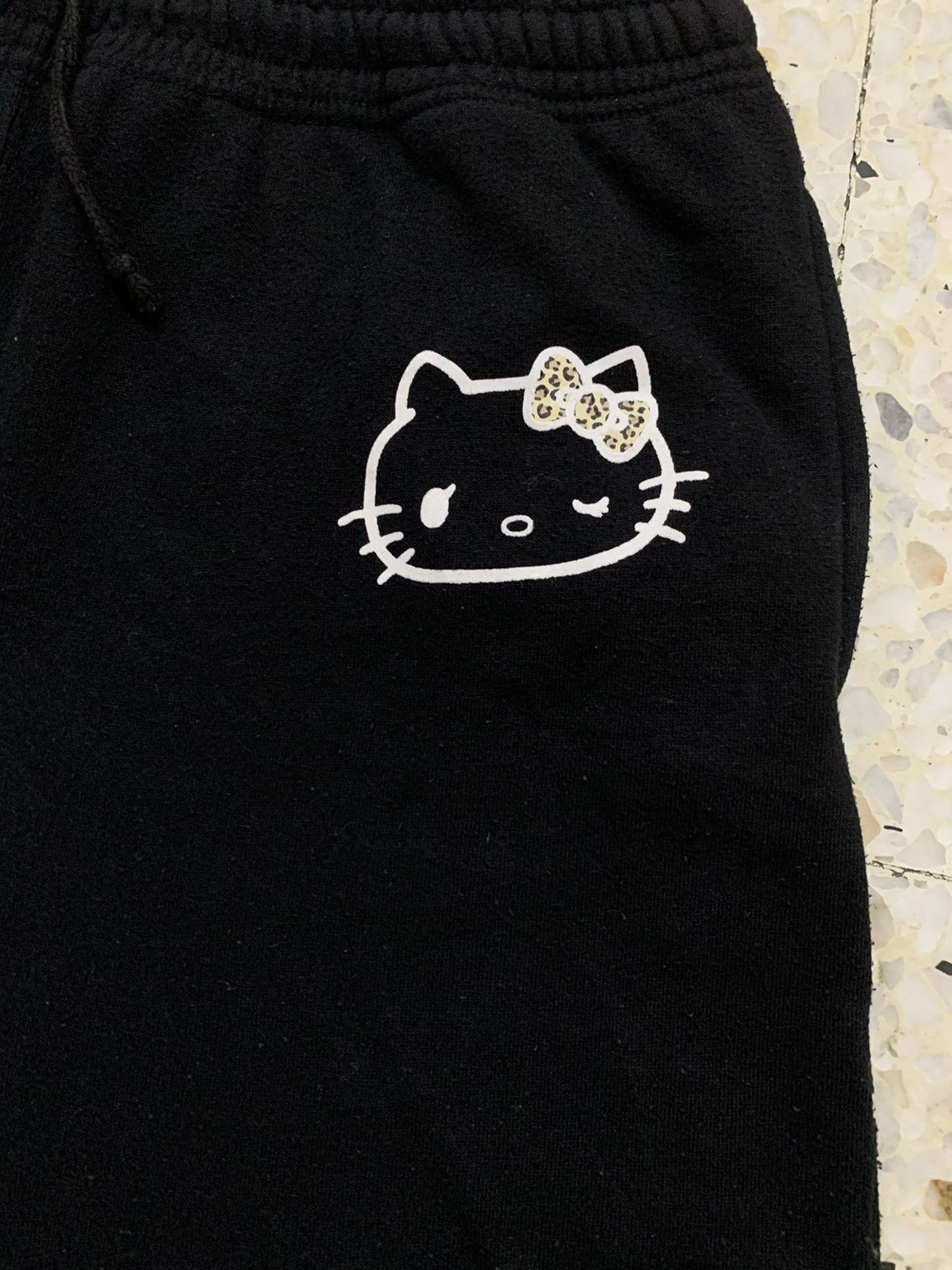Japanese Brand HELLO KITTY SWEAT PANTS CUTE & RARE Size US 38 / EU 54 - 3 Thumbnail