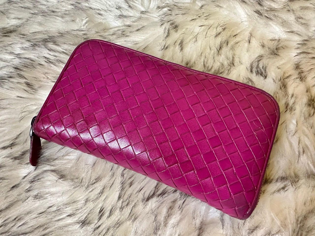 Bottega Veneta Authentic Bottega Veneta Intrecciato Zip Around Wallet Size ONE SIZE - 1 Thumbnail