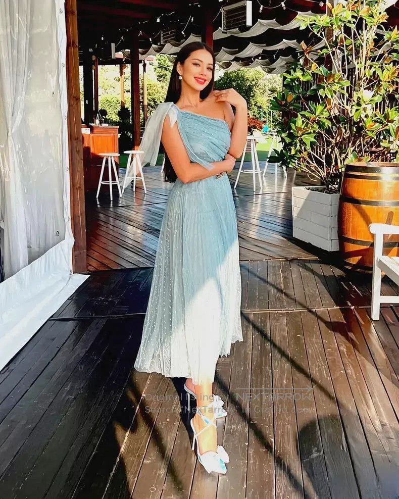 Valentino Valentino Light blue fairy dress Size M / US 6-8 / IT 42-44 - 1 Thumbnail