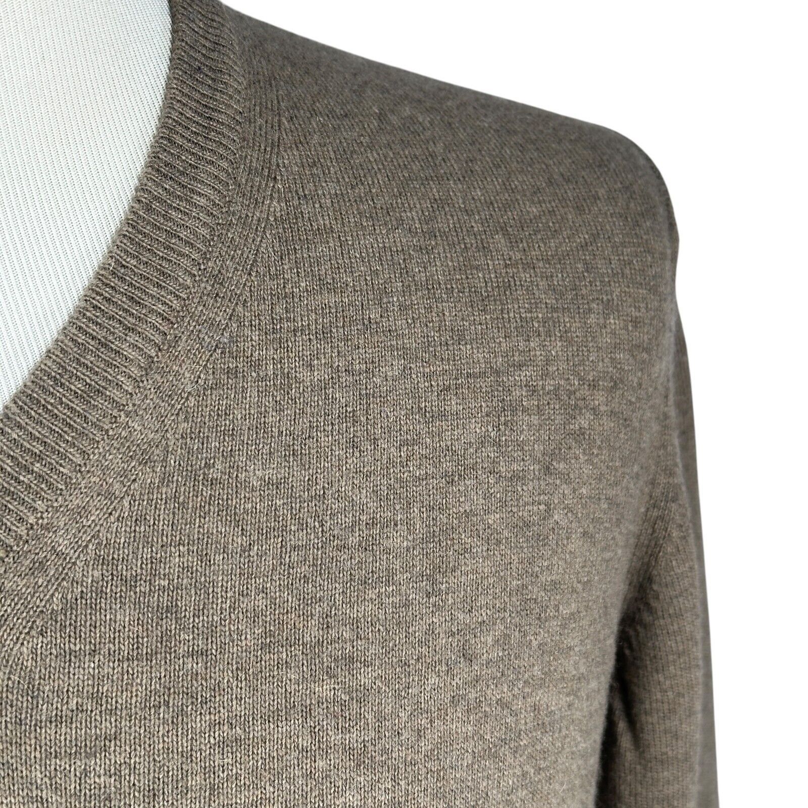 The Unbranded Brand Paul White Sweater Men’s Large Brown Merino Wool Cashmere Size US L / EU 52-54 / 3 - 3 Thumbnail