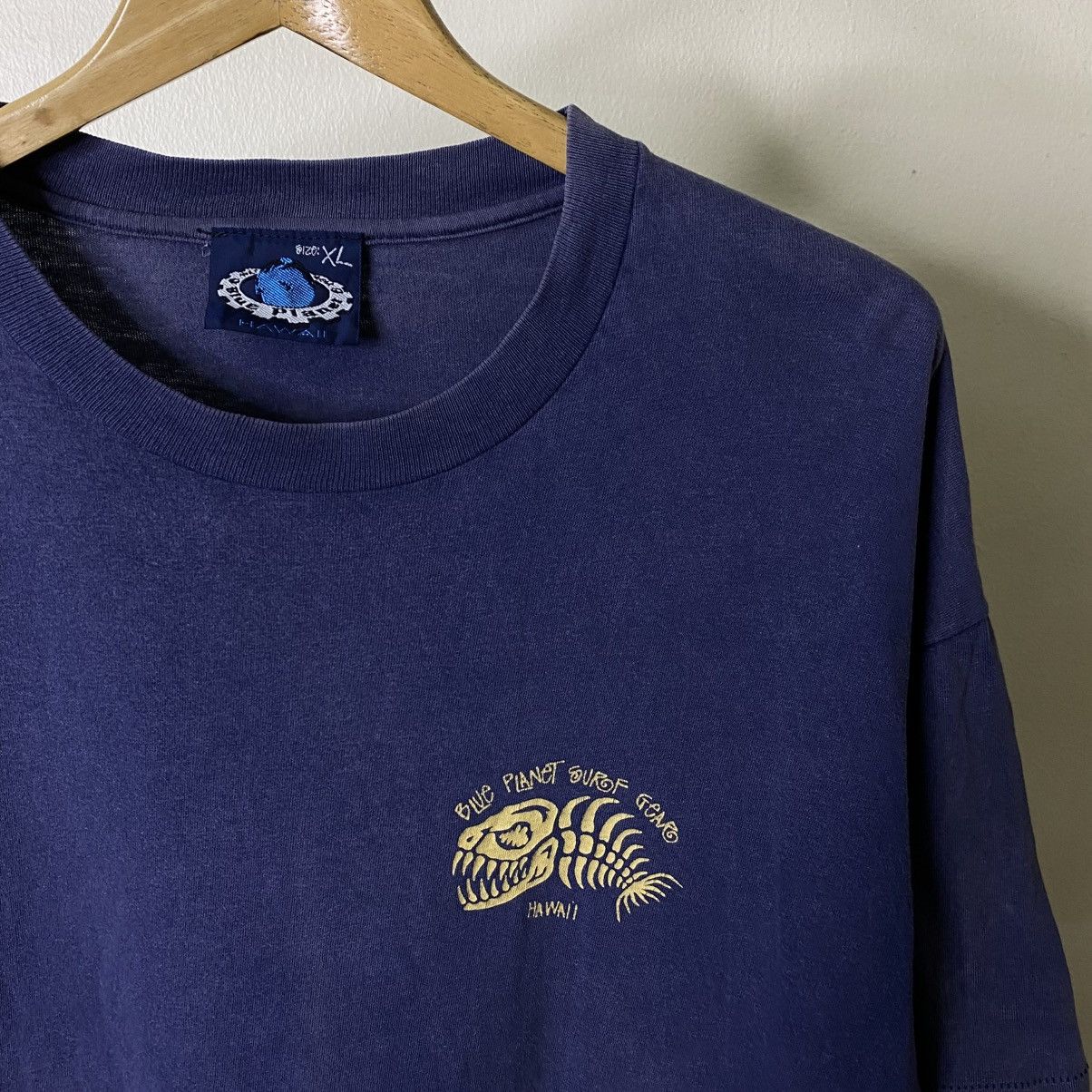 Vintage 1990s Blue Planet Surf Gear Bronze Age Surf Skate T Shirt Size US XL / EU 56 / 4 - 8 Thumbnail