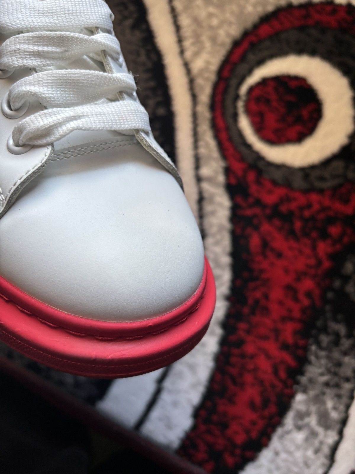 Alexander McQueen Alexander McQueen oversized sneaker Size US 10 / EU 43 - 11 Thumbnail