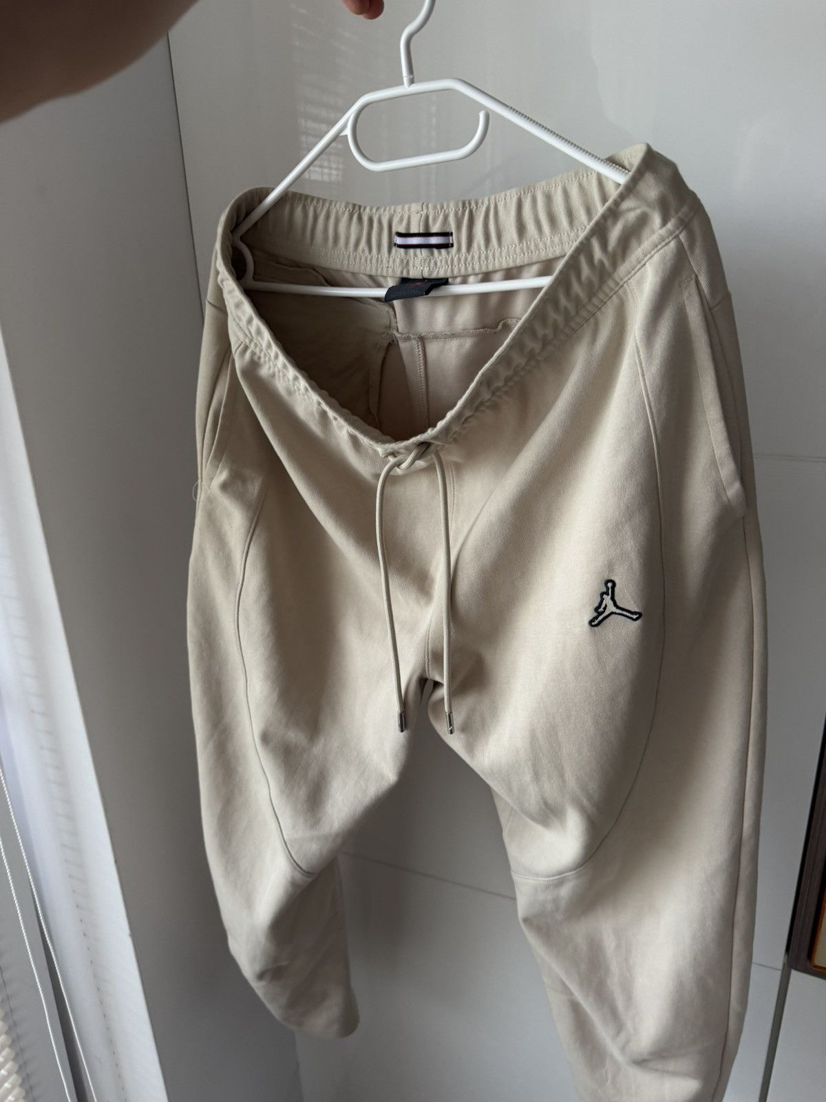 Jordan Brand Nike Air Jordan Paris Premium Embroidered Logo Mens Joggers Size US 34 / EU 50 - 13 Thumbnail