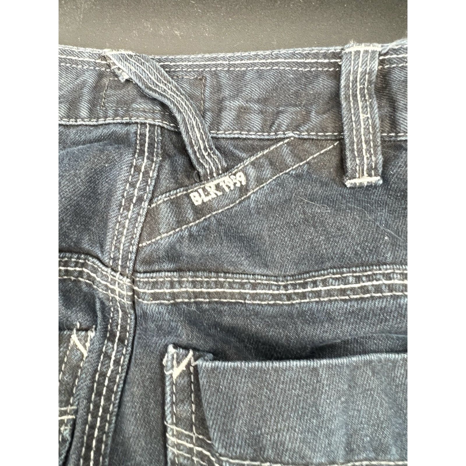 Vintage VINTAGE Blaklader Work Pants Mens 30x31 Dark Blue Denim Cargo Pockets Tool Loop Jeans Regular 30 Mens Size US 30 / EU 46 - 7 Thumbnail