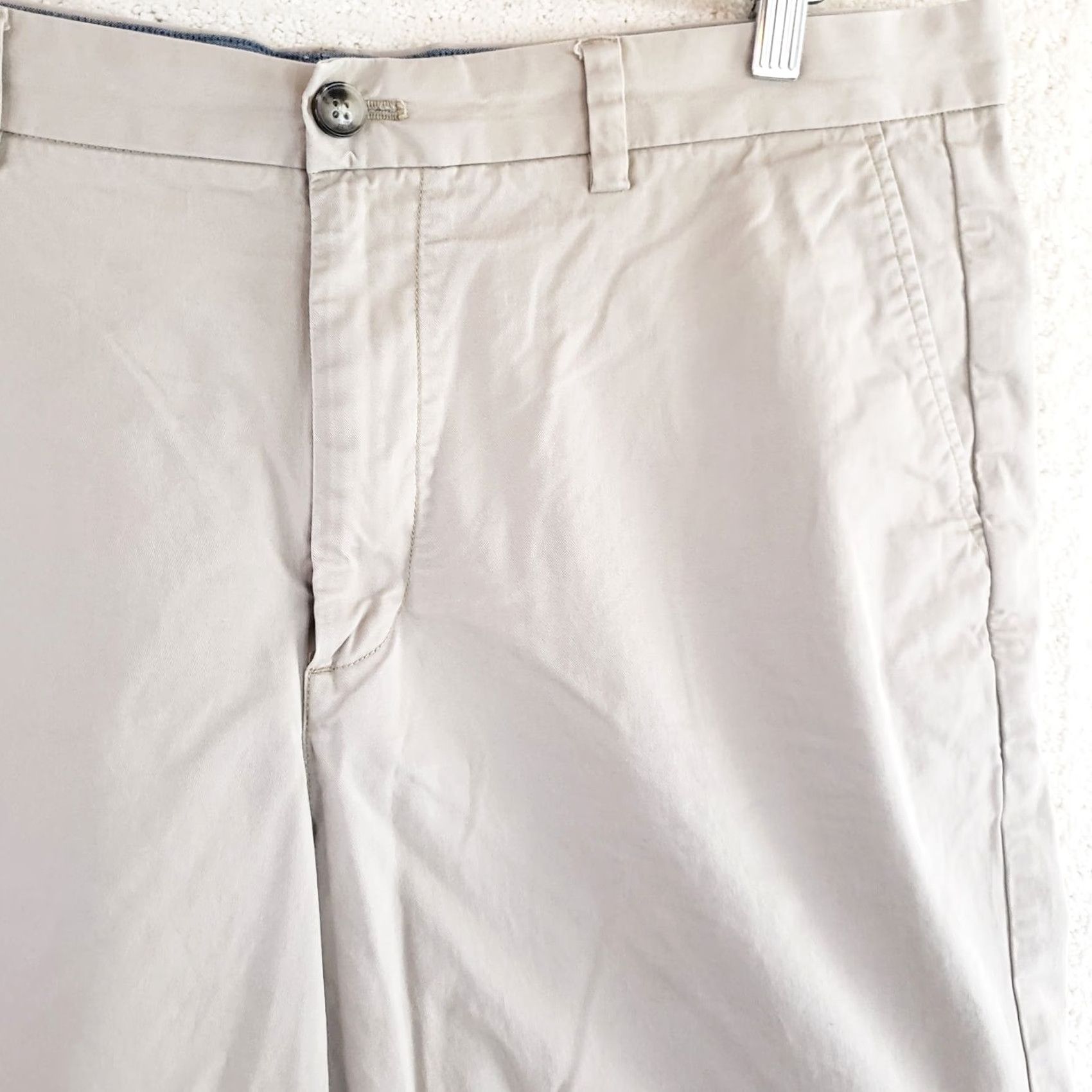 Vineyard Vines Vineyard Vines Breaker Shorts Men 38 Ivory 9 Inseam Stretch Flat Front Chino Golf Preppy Casual Dad Clothing Size US 38 / EU 54 - 4 Thumbnail