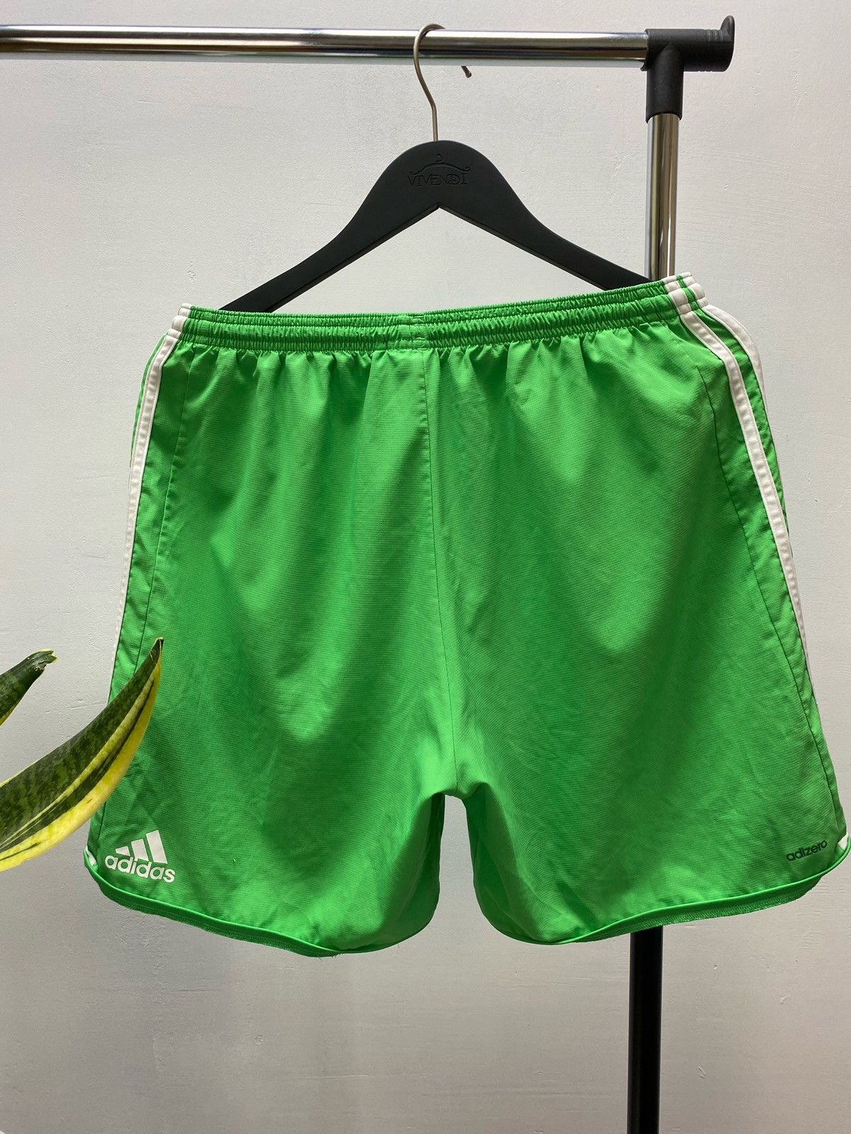 Adidas Adidas Shefield United Shorts Soccer Jersey Size US 34 / EU 50 - 13 Thumbnail